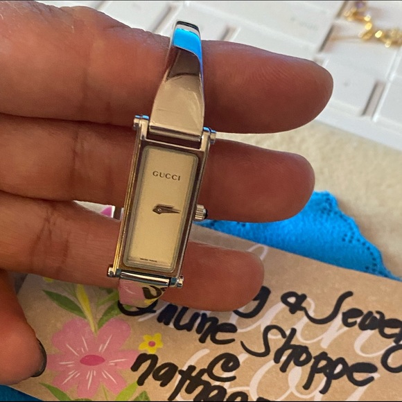 Gucci watch - Picture 2 of 8